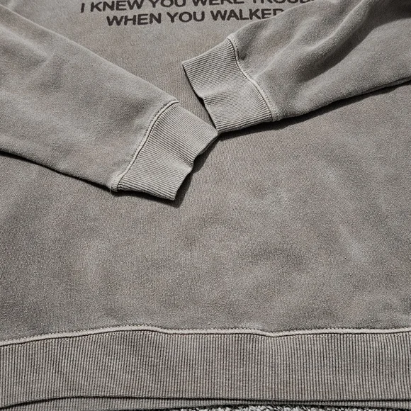 RED (Taylor's Version) Urban Outfitters Crewneck - Picture 5 of 16